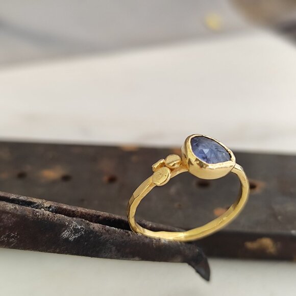 Moissanite ring. 14K yellow gold ring with Blue Moissanite. UNIQUE - Picture 4 of 11